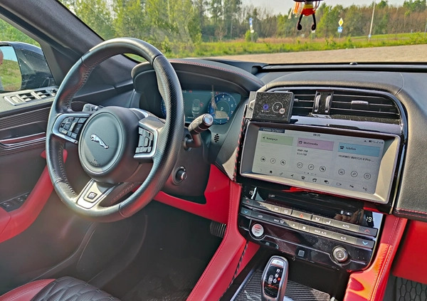 Jaguar F-Pace cena 389998 przebieg: 50000, rok produkcji 2020 z Katowice małe 407